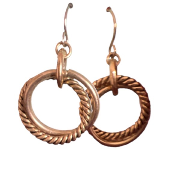Danielle Nicole Jewelry - Danielle Nicole Women’s Round Double Circle Gold Plated Twisted Loop Earrings